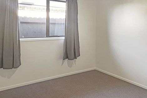 Photo of property in 24 Rock Daisy Crescent, Mangere, Auckland, 2022
