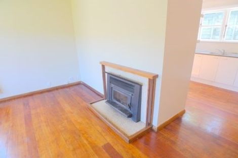 Photo of property in 21 Montgomery Avenue, Karori, Wellington, 6012