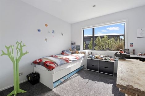 Photo of property in 5 Mohua Mews, Wanaka, 9305