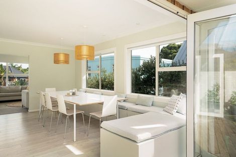Photo of property in 11 Lee Street, Mount Maunganui, 3116