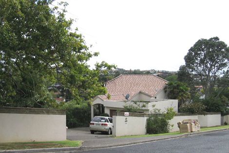 Photo of property in 1/14 Penning Road, Castor Bay, Auckland, 0620