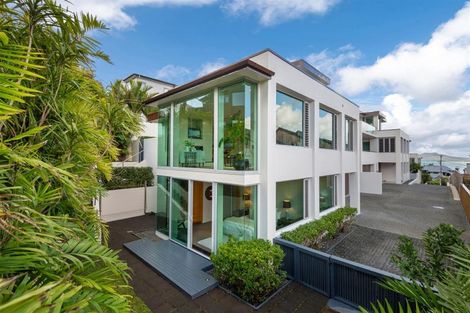 Photo of property in 22b Beach Road, Castor Bay, Auckland, 0620