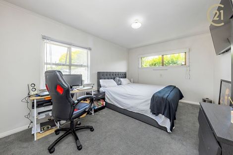 Photo of property in 81 Marne Road, Papakura, 2110
