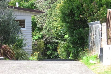 Photo of property in 1/91 Fairclough Road, Beach Haven, Auckland, 0626