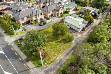 Photo of property in 692 Beach Road, Browns Bay, Auckland, 0630