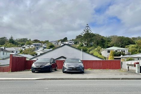 Photo of property in 146u1 Newlands Road, Newlands, Wellington, 6037