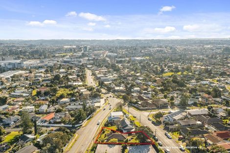 Photo of property in 265 Great North Road, Henderson, Auckland, 0612