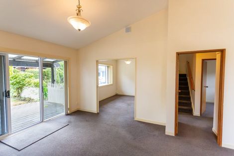 Photo of property in 208 Memorial Avenue, Burnside, Christchurch, 8053