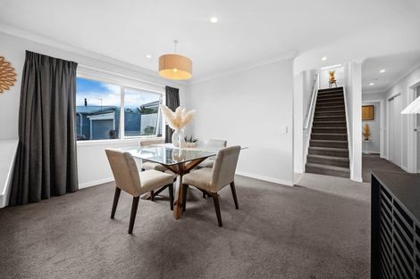 Photo of property in 28a Torkar Road, Clarks Beach, 2122