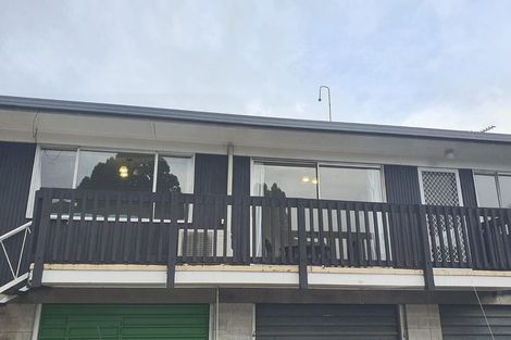 Photo of property in 2/3 Opaheke Road, Papakura, 2110