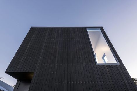 Photo of property in 12 Edgeware Road, St Albans, Christchurch, 8014