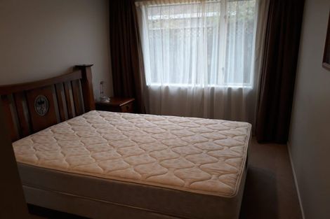 Photo of property in 17c Division Street, Riccarton, Christchurch, 8041