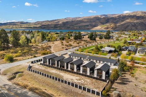 Photo of property in 43 Shortcut Road, Cromwell, 9310