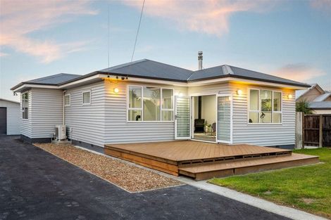 Photo of property in 8 Domain Terrace, Spreydon, Christchurch, 8024