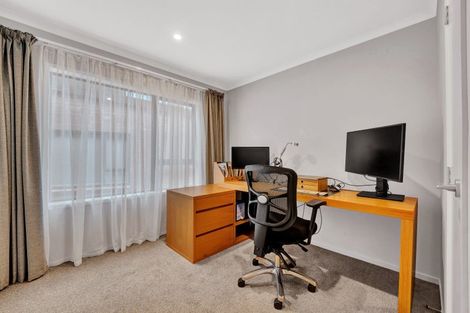 Photo of property in 182 Hobsonville Point Road, Hobsonville, Auckland, 0616