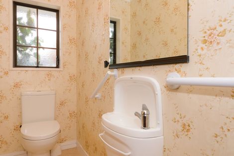 Photo of property in 14 Peter Hall Drive, Kelvin Grove, Palmerston North, 4414