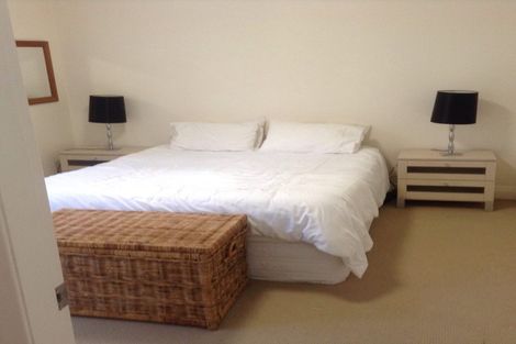 Photo of property in 2b Wilkinson Street, Oriental Bay, Wellington, 6011