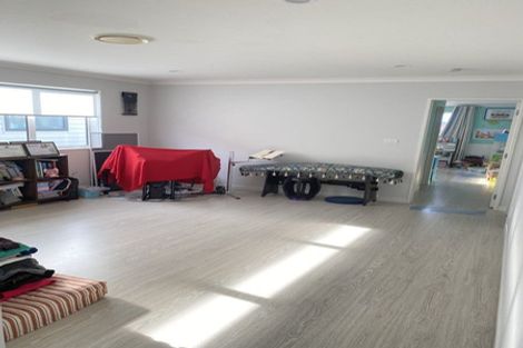Photo of property in 55 Donegal Park Drive, Flat Bush, Auckland, 2019