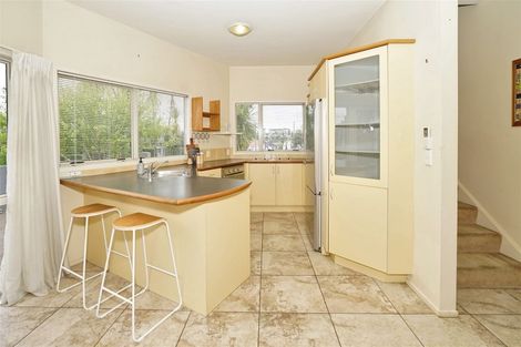 Photo of property in 112u4 Clarence Street, Hamilton Lake, Hamilton, 3204