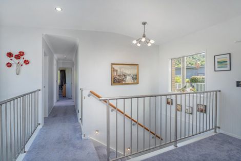 Photo of property in 16 Ohuka Place, Whitianga, 3510