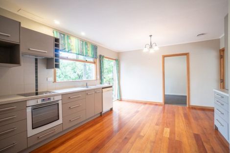 Photo of property in 4 Milson Line, Roslyn, Palmerston North, 4414