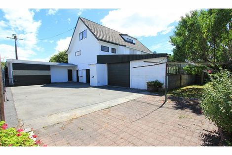 Photo of property in 1 Henry Street, Blenheim, 7201