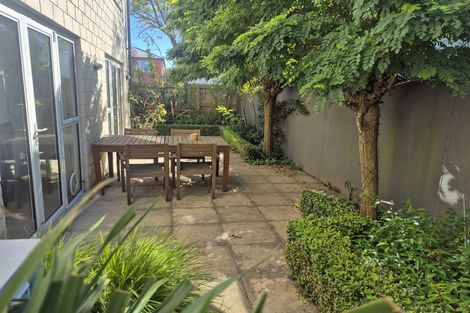 Photo of property in 41 Eversleigh Street, St Albans, Christchurch, 8014