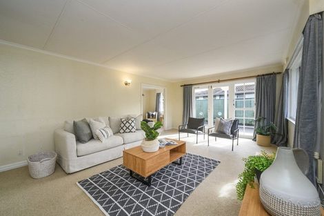 Photo of property in 23 Redwood Grove, Hokowhitu, Palmerston North, 4410