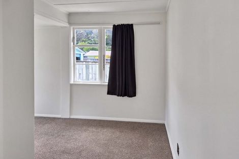 Photo of property in 121 Kowhai Street, Naenae, Lower Hutt, 5011