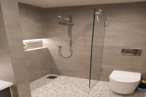 Photo of property in 32 Melrose Road, Island Bay, Wellington, 6023
