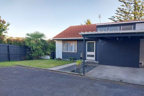 Photo of property in 85e Stottholm Road, Titirangi, Auckland, 0604