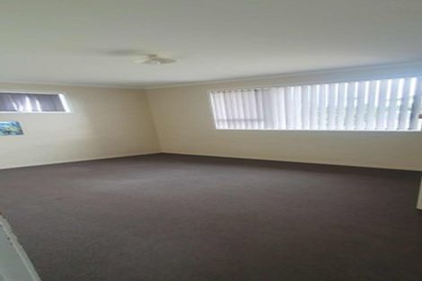 Photo of property in 23 Sunlands Drive, Manurewa, Auckland, 2102