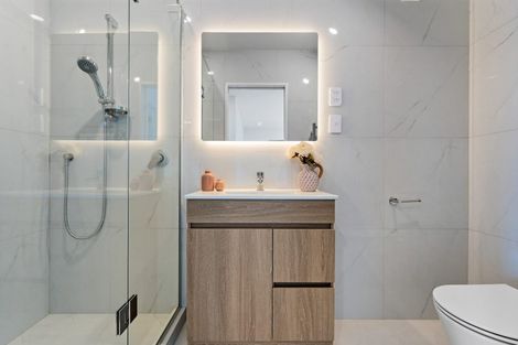 Photo of property in 3/27 Taikata Road, Te Atatu Peninsula, Auckland, 0610