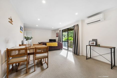 Photo of property in 9 Birdwood Street, Karori, Wellington, 6012