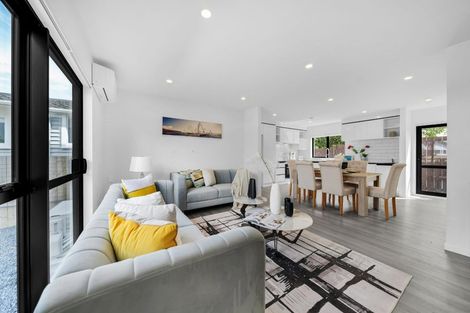 Photo of property in 31b William Avenue, Manurewa, Auckland, 2102