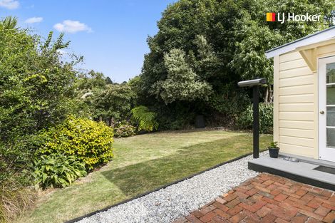 Photo of property in 10 Glen Road, Mornington, Dunedin, 9011