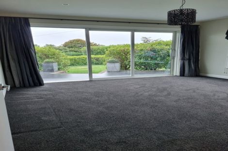 Photo of property in 155 Arataki Road, Havelock North, 4130