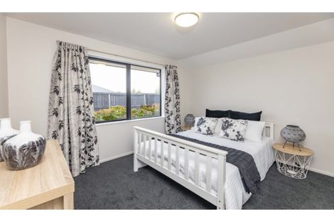 Photo of property in 39 Jacks Drive, West Melton, 7618