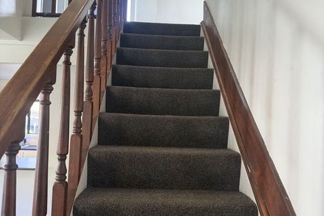 Photo of property in 6 Kinnel Grove, Papakowhai, Porirua, 5024