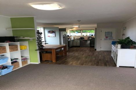 Photo of property in 2 Anaheim Place, Churton Park, Wellington, 6037