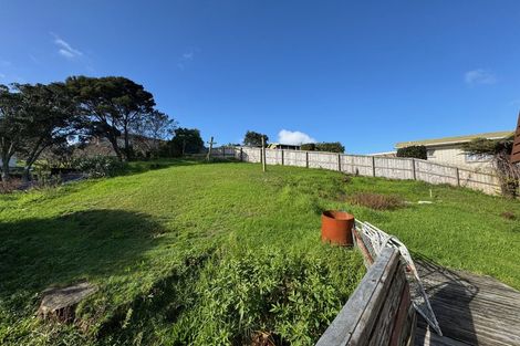 Photo of property in 18 Pemberton Avenue, Bayview, Auckland, 0629