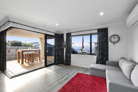 Photo of property in 4 Ellesmere Avenue, Bell Block, New Plymouth, 4312