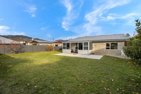 Photo of property in 6 Boyne Place, Cromwell, 9310