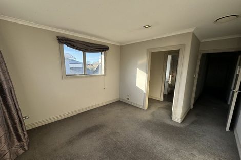 Photo of property in 36 Aikmans Road, Merivale, Christchurch, 8014