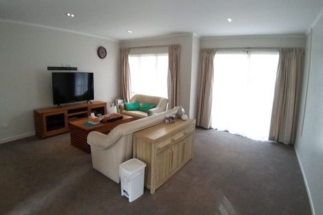 Photo of property in 5 Maugham Drive, Bucklands Beach, Auckland, 2014