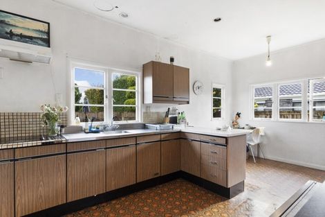 Photo of property in 57 Galloway Street, Hamilton East, Hamilton, 3216