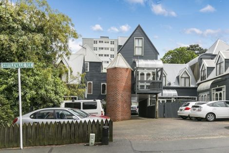 Photo of property in 1u8 Cottleville Terrace, Thorndon, Wellington, 6011