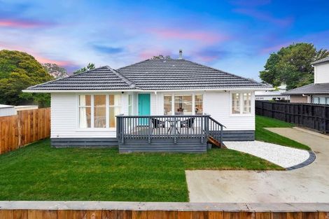 Photo of property in 9c Edwards Avenue, Henderson, Auckland, 0610