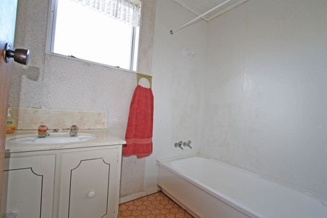 Photo of property in 18 Culzean Grove, Bell Block, New Plymouth, 4312