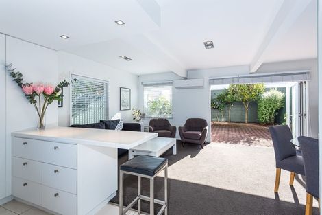 Photo of property in 11/12 Shrewsbury Street, Merivale, Christchurch, 8014
